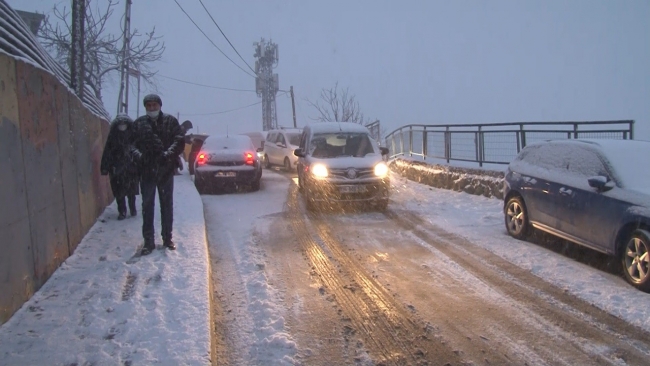 İstanbul’da kar etkisini artırdı